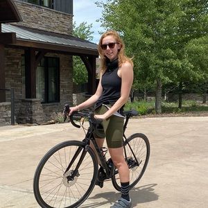 Meet your Posher, Charlotte